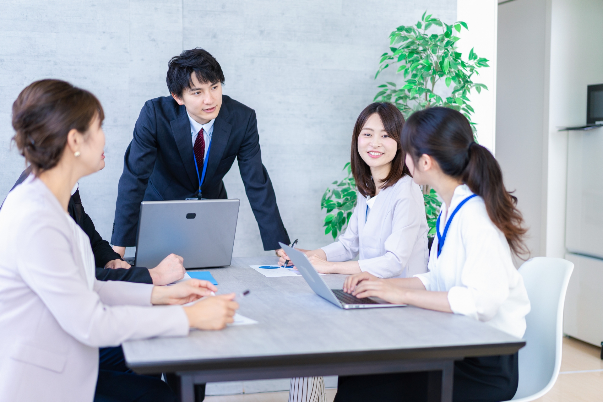 信頼構築と共感力を高めるコミュニケーション研修