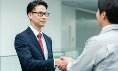 組織 を 動 かす “ インスパイア 型 ” リー ダーシップとは？ 心理学 ベースの 育成術 ── NLP で 学 ぶ 共感とビジョンの伝達力